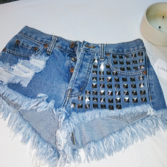 runwaydreamz Pants - NWT 💙 Runway Dreamz studded shorts